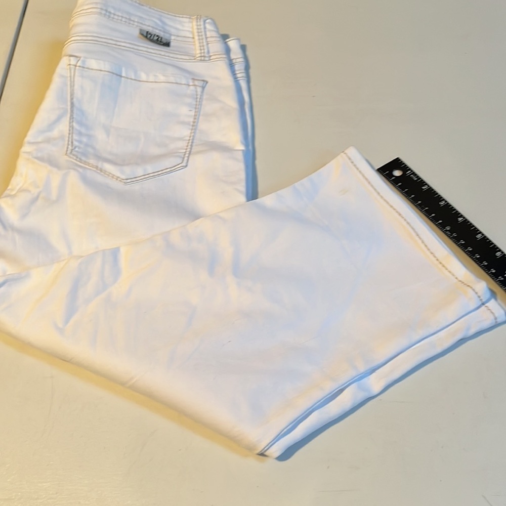 17/21 Exclusive Denim size 12 jeans high rise Ivory Cropped stretch - Picture 13 of 14